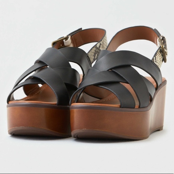 🎁 1 LEFT HONEY WOODEN PLATFORM WEDGE SANDAL Sz 10 - Picture 2 of 5